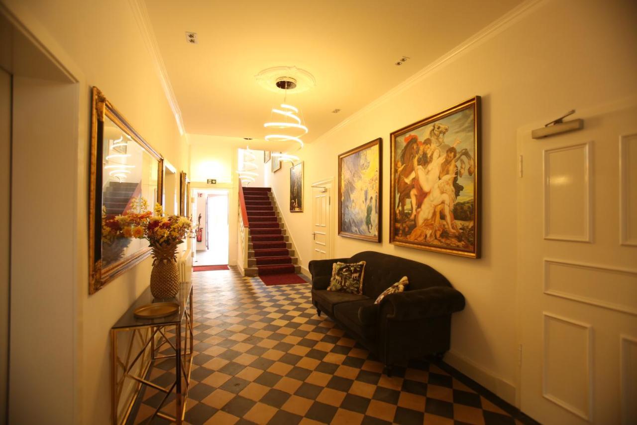 Weisses Ross Designhotel Кирхгаймболанден Экстерьер фото